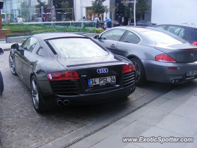 Audi R8 spotted in Istanbul, Turkey