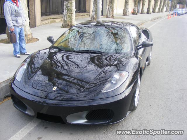 Ferrari F430 spotted in Istanbul, Turkey