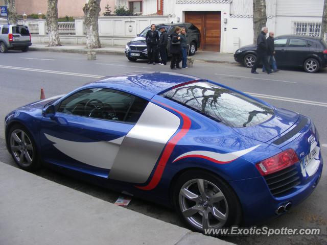 Audi R8 spotted in Istanbul, Turkey