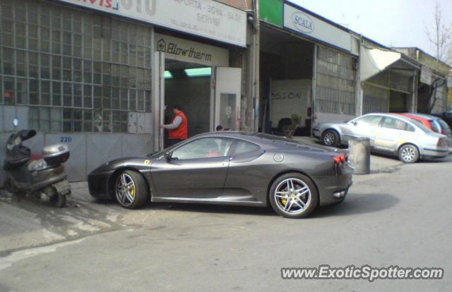 Ferrari F430 spotted in Istanbul, Turkey