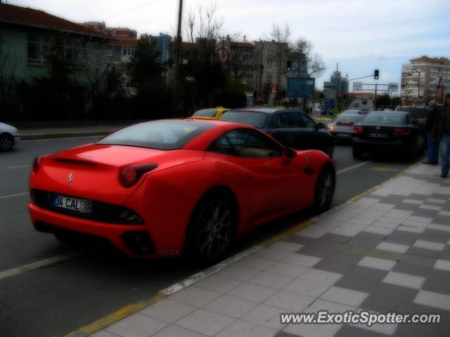 Ferrari California spotted in Istanbul, Turkey