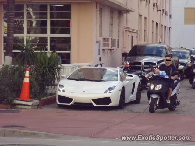 Lamborghini Gallardo spotted in Miami, Florida