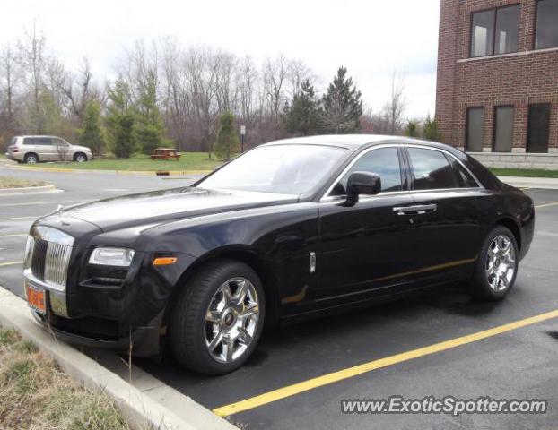 Rolls Royce Ghost spotted in Lake Zurich, Illinois