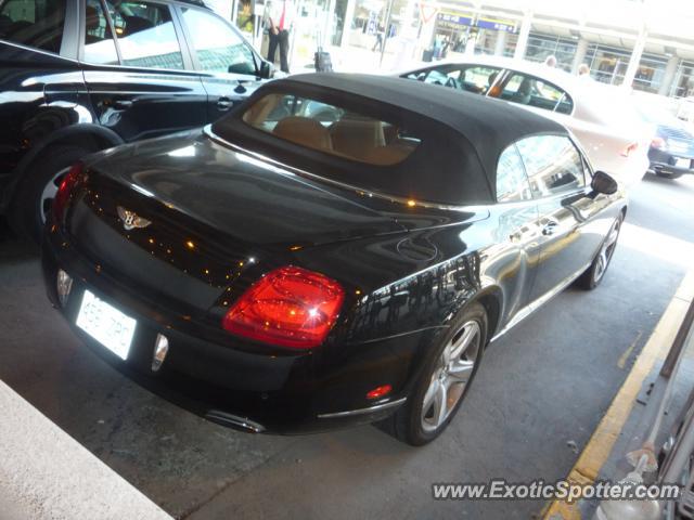 Bentley Continental spotted in Montreal, Canada