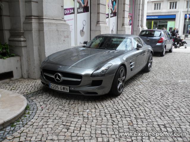 Mercedes SLS AMG spotted in Lisboa, Portugal