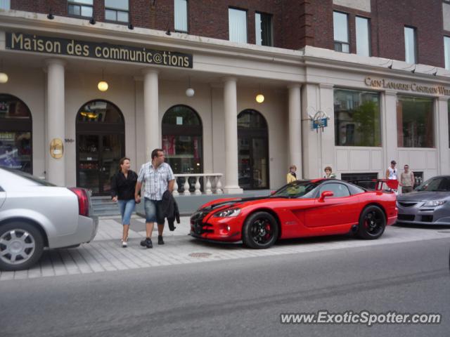 Dodge Viper spotted in Quebec City, Canada