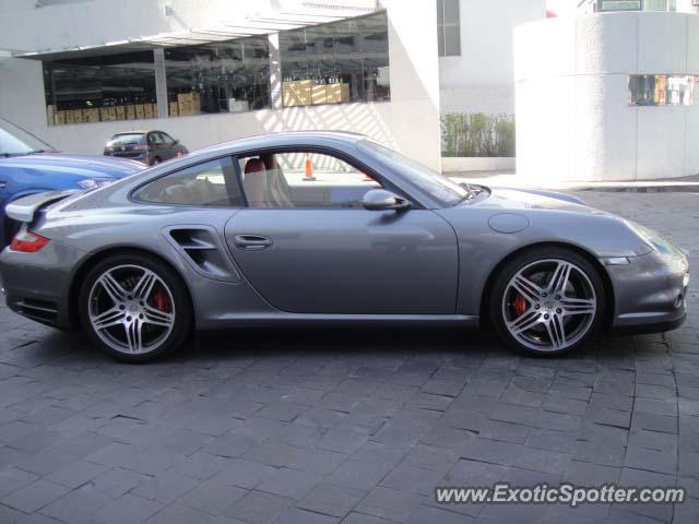 Porsche 911 Turbo spotted in Df, Mexico, Mexico