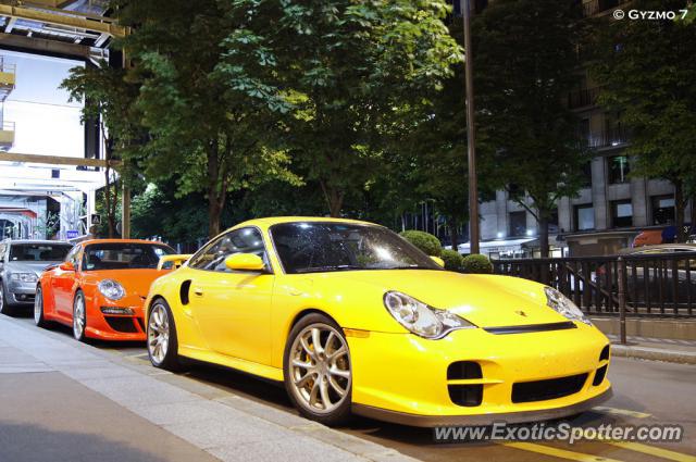 Porsche 911 GT2 spotted in Paris, France