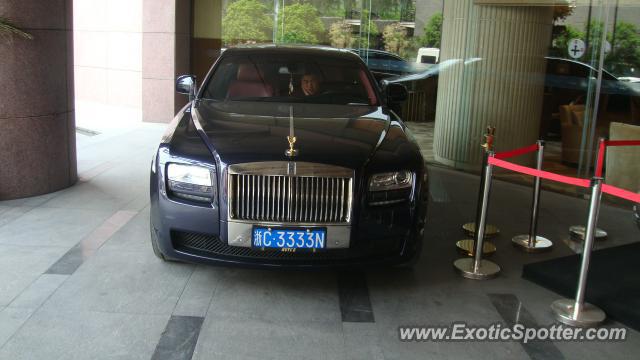 Rolls Royce Ghost spotted in Hangzhou, China