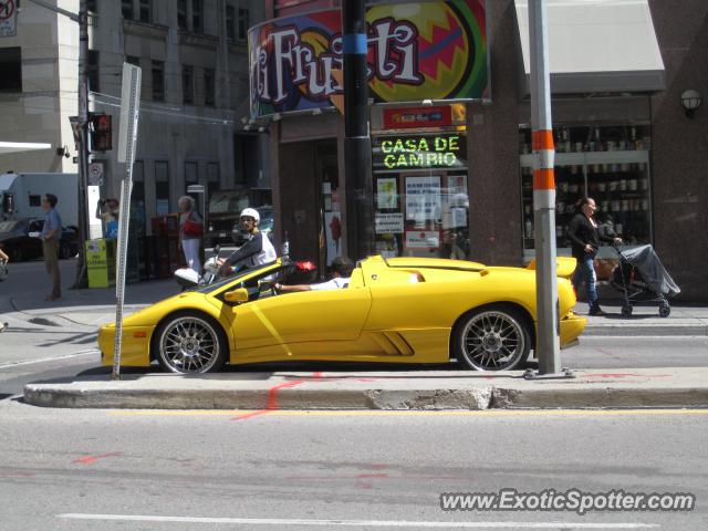 Lamborghini Diablo spotted in Toronto, Canada