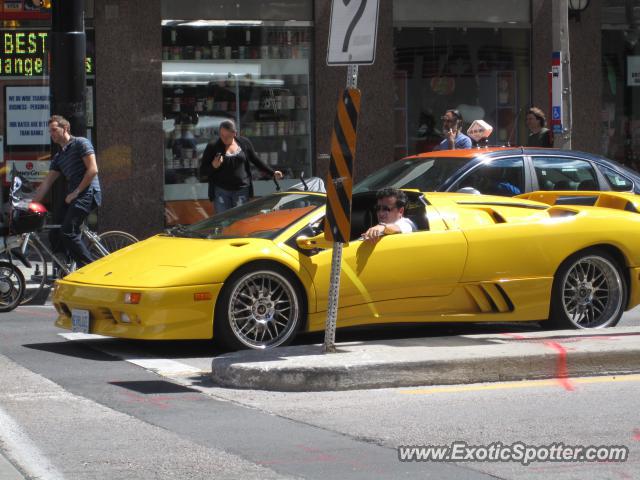 Lamborghini Diablo spotted in Toronto, Canada