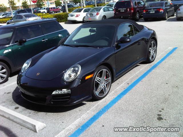 Porsche 911 spotted in Weston, Florida