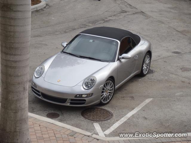 Porsche 911 spotted in Weston, Florida