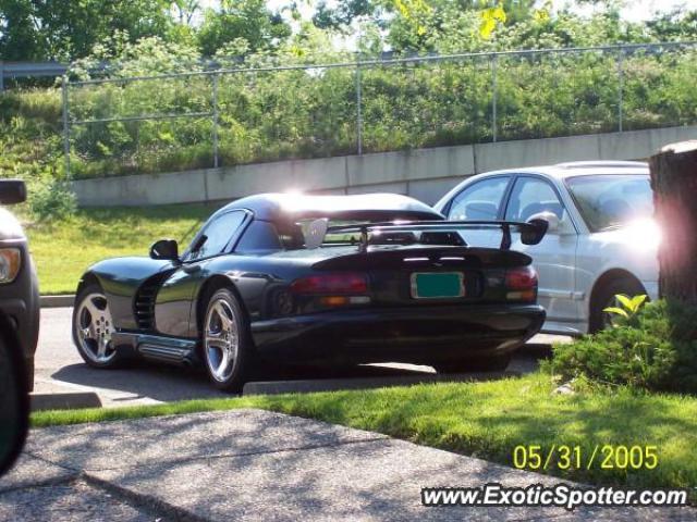 Dodge Viper spotted in Louisville, Kentucky