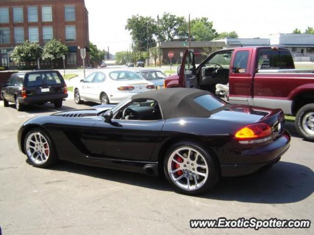 Dodge Viper spotted in Charlotte, North Carolina