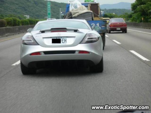 Mercedes SLR spotted in Taiwan, Taiwan