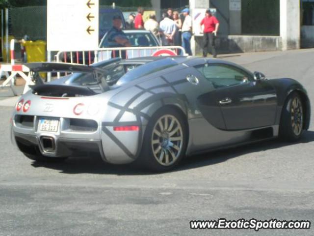 Bugatti Veyron spotted in Nurburgring, Germany