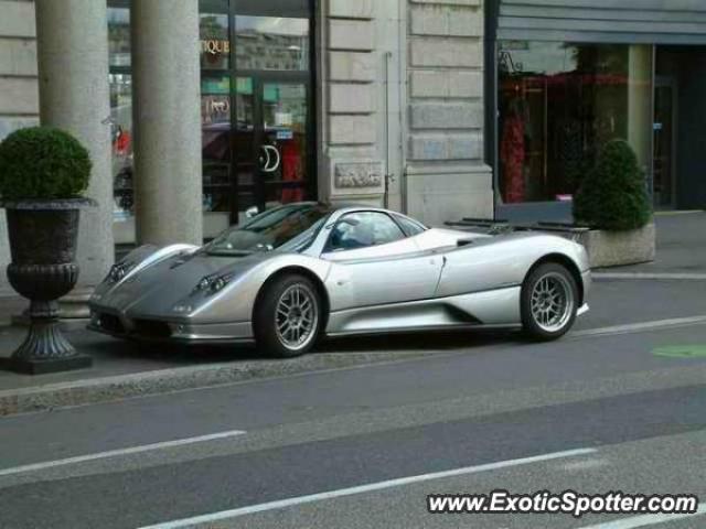 Pagani Zonda spotted in Dubai, United Arab Emirates