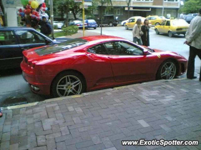 Ferrari F430 spotted in Istanbul, Turkey