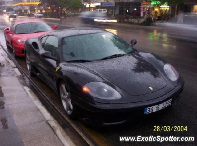 Ferrari 360 Modena spotted in Istanbul, Turkey