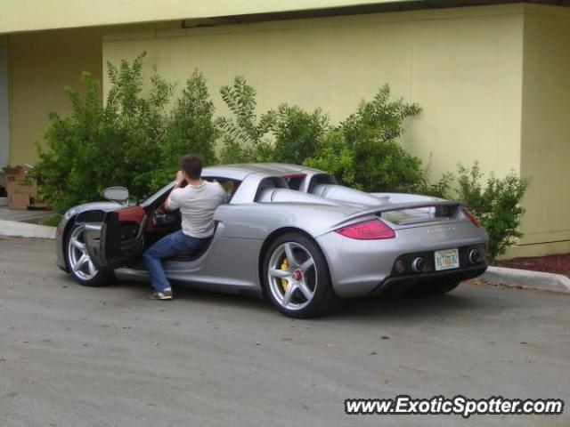 Porsche Carrera GT spotted in Boca Raton, Florida