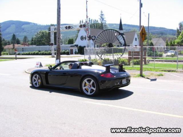 Porsche Carrera GT spotted in Seattle, Washington