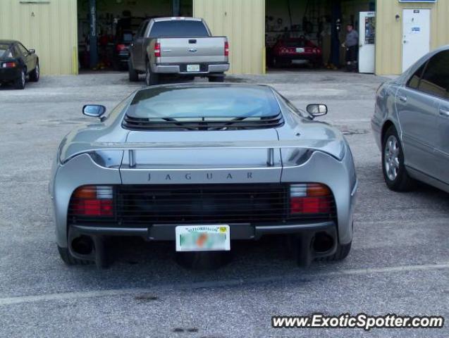 Jaguar XJ220 spotted in Venice, Florida