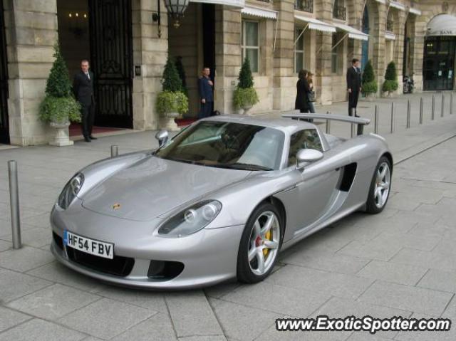 Porsche Carrera GT spotted in Paris, France