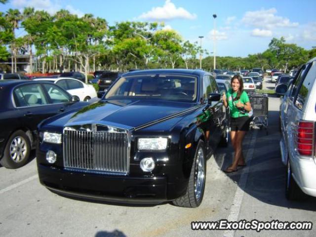 Rolls Royce Phantom spotted in Sunrise, Florida