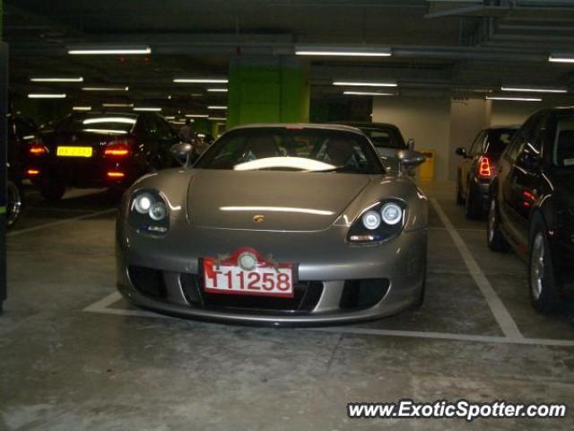 Porsche Carrera GT spotted in Hong Kong, China