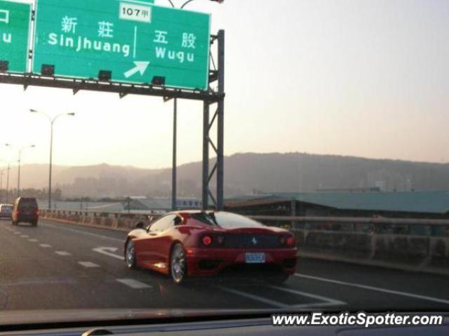 Ferrari 360 Modena spotted in Sinjhuang, Taiwan