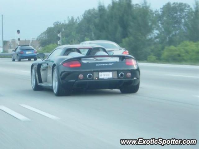 Porsche Carrera GT spotted in Miami, Florida