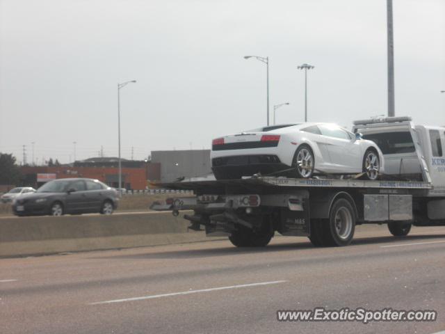 Lamborghini Gallardo spotted in Toronto, Canada