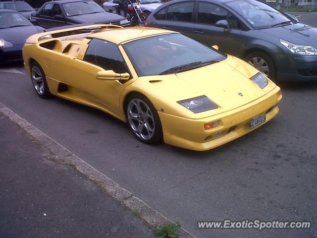 Lamborghini Diablo spotted in Dijon, France