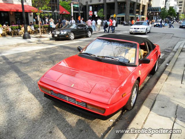 Ferrari Mondial spotted in Chicago, Illinois