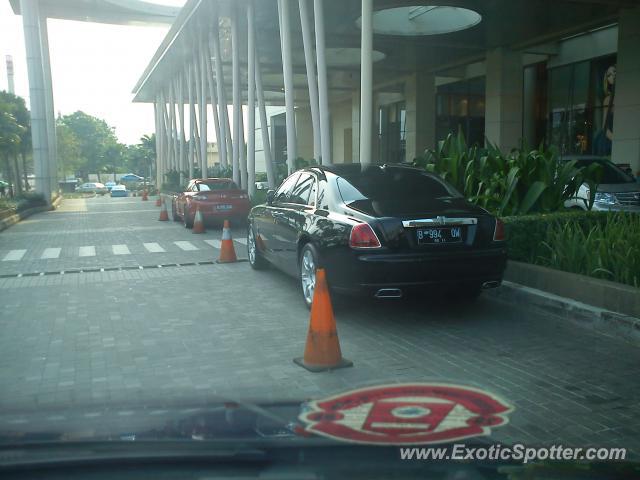 Rolls Royce Ghost spotted in Jakarta, Indonesia