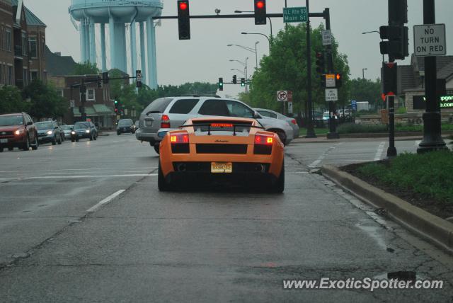 Lamborghini Gallardo spotted in Mount Prospect, Illinois