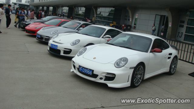 Porsche 911 Turbo spotted in SHANGHAI, China