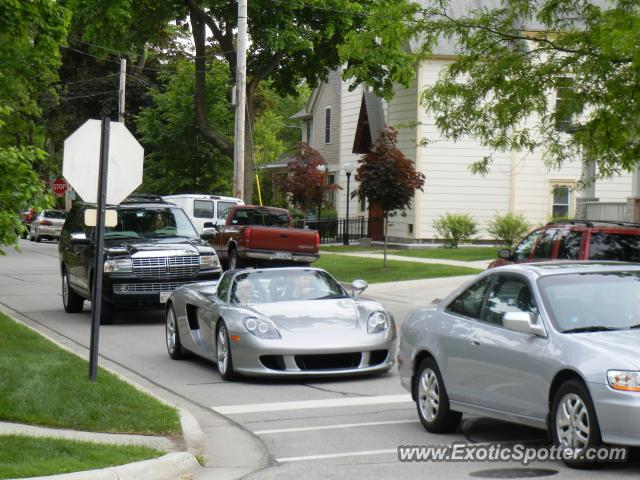 Porsche Carrera GT spotted in Barrington, Illinois