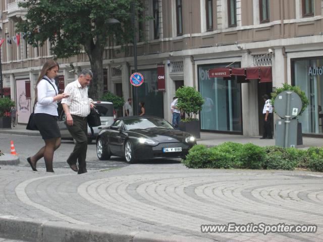 Aston Martin Vantage spotted in Istanbul, Turkey