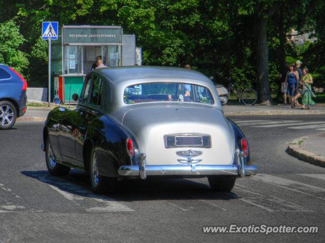 Rolls Royce Silver Cloud spotted in Helsinki, Finland