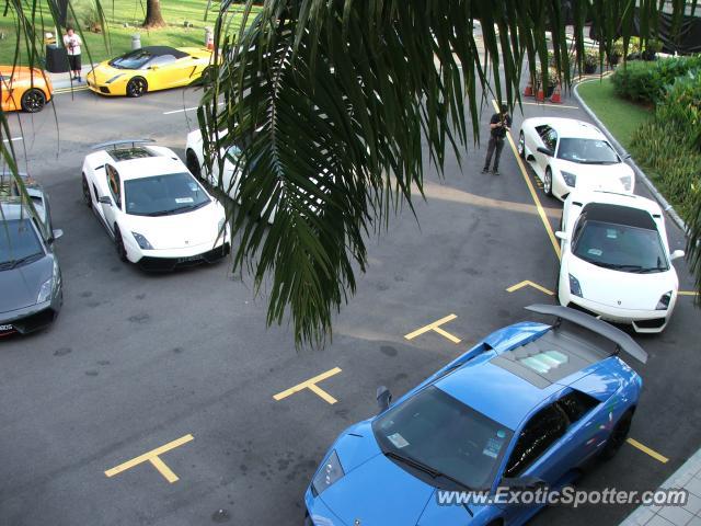 Lamborghini Gallardo spotted in Singapore, Singapore