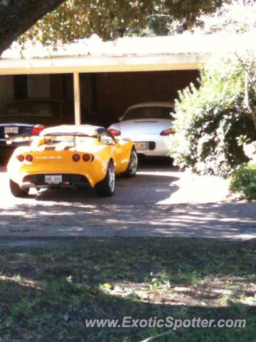 Lotus Elise spotted in Scott, Lafayette, Louisiana