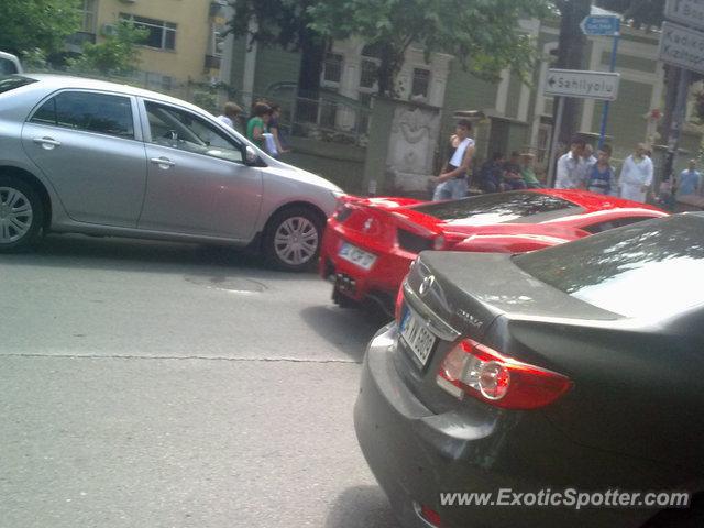 Ferrari 458 Italia spotted in Istanbul, Turkey