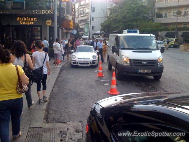 Porsche 911 GT3 spotted in Istanbul, Turkey