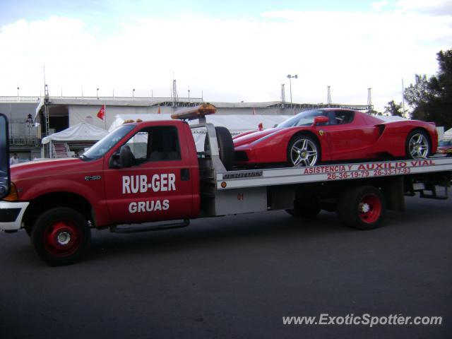 Ferrari Enzo spotted in MEXICO, Mexico