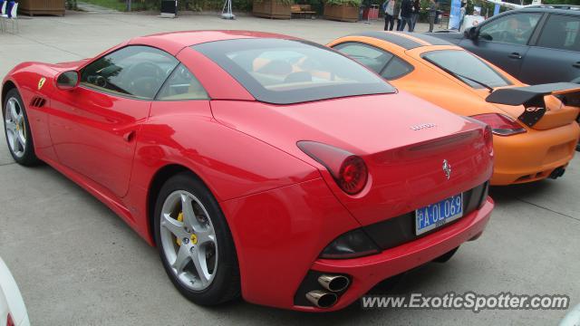 Ferrari California spotted in SHANGHAI, China