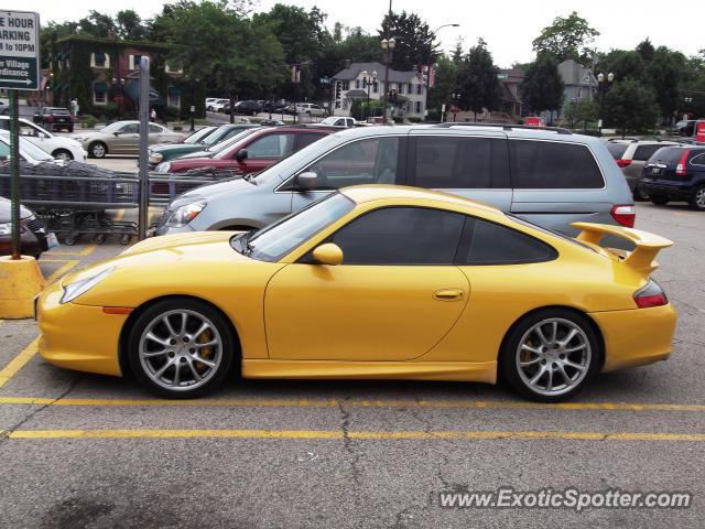 Porsche 911 GT3 spotted in Barrington, Illinois