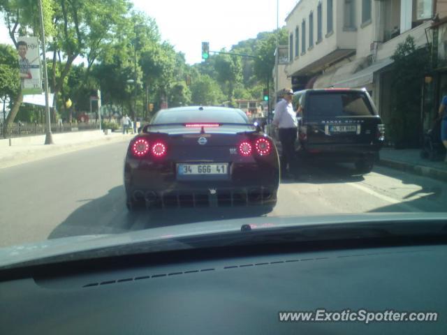 Nissan Skyline spotted in Istanbul, Turkey