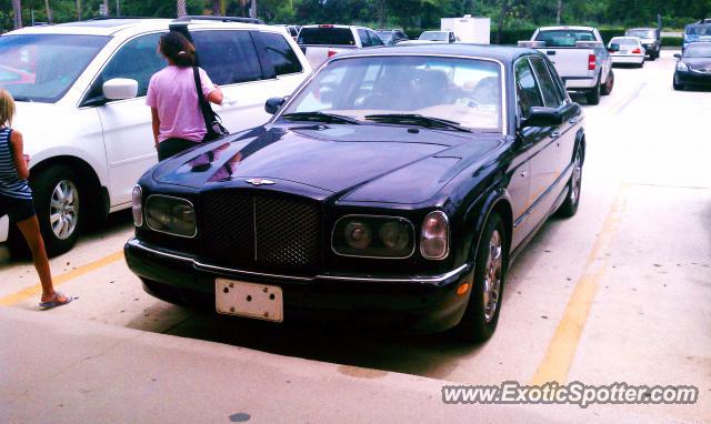 Bentley Arnage spotted in Jacksonville, Florida